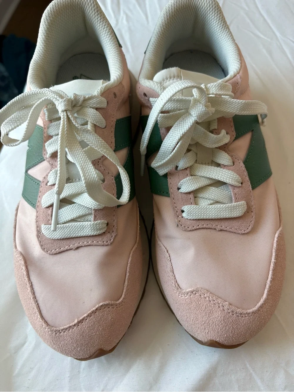 New Balance 237 Sneakers Pink Green Retro Runner Shoes Women’s 7 Y2K EUC - Picture 5 of 14